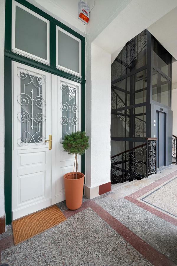 Apartment Erkel Boutique Apartment-chic Flat By Market Hall *